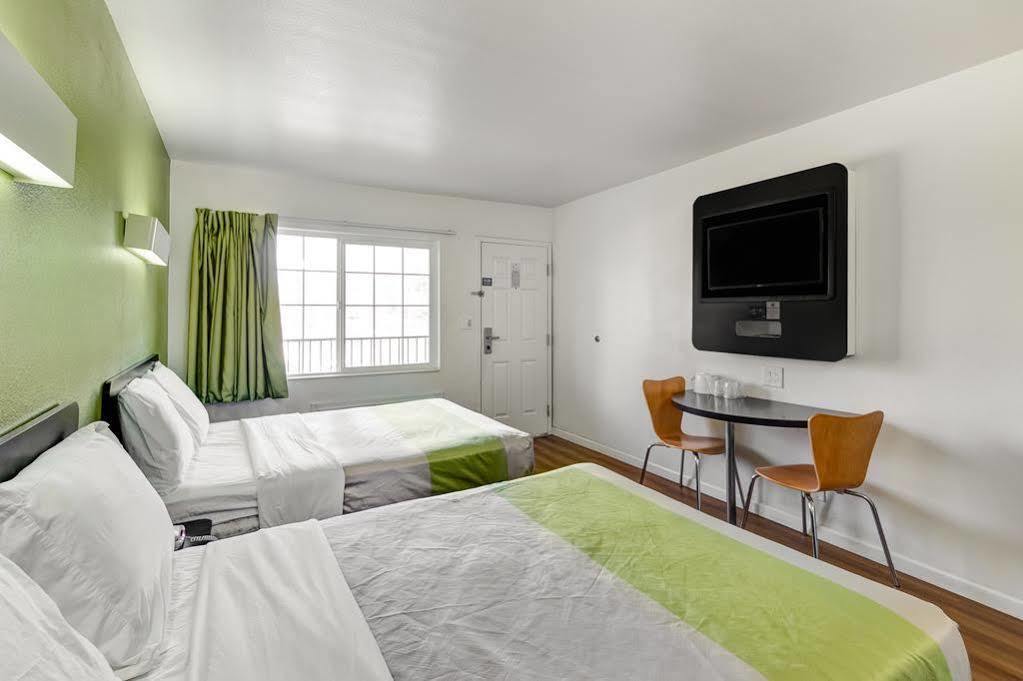 Motel 6-Visalia, Ca Ngoại thất bức ảnh